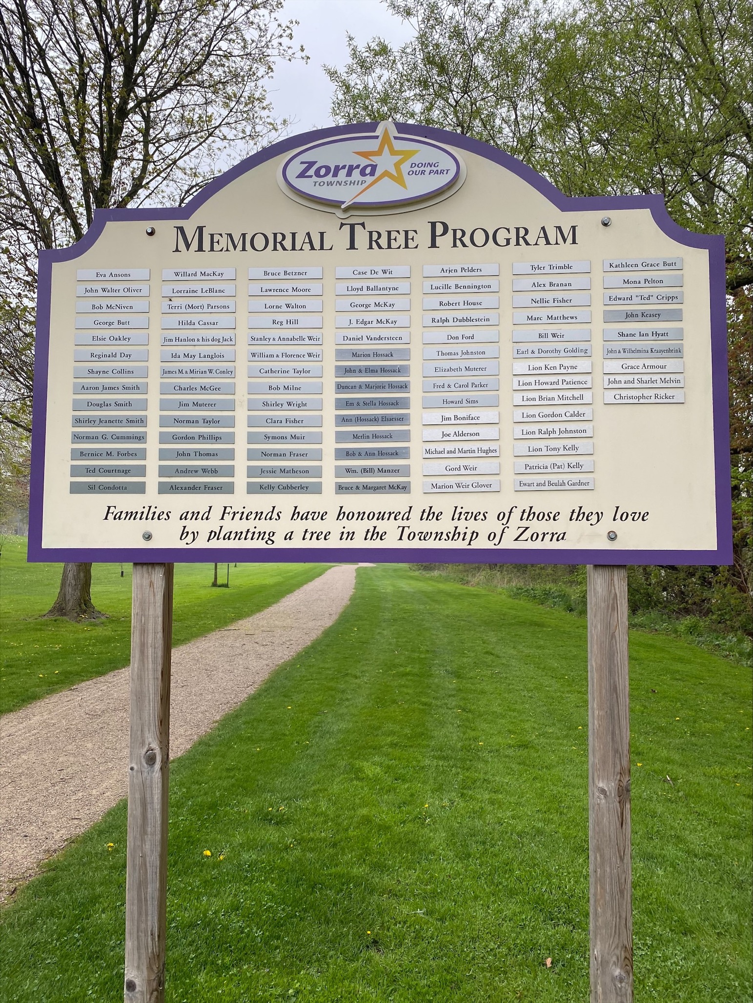 Thamesford tree forest sign